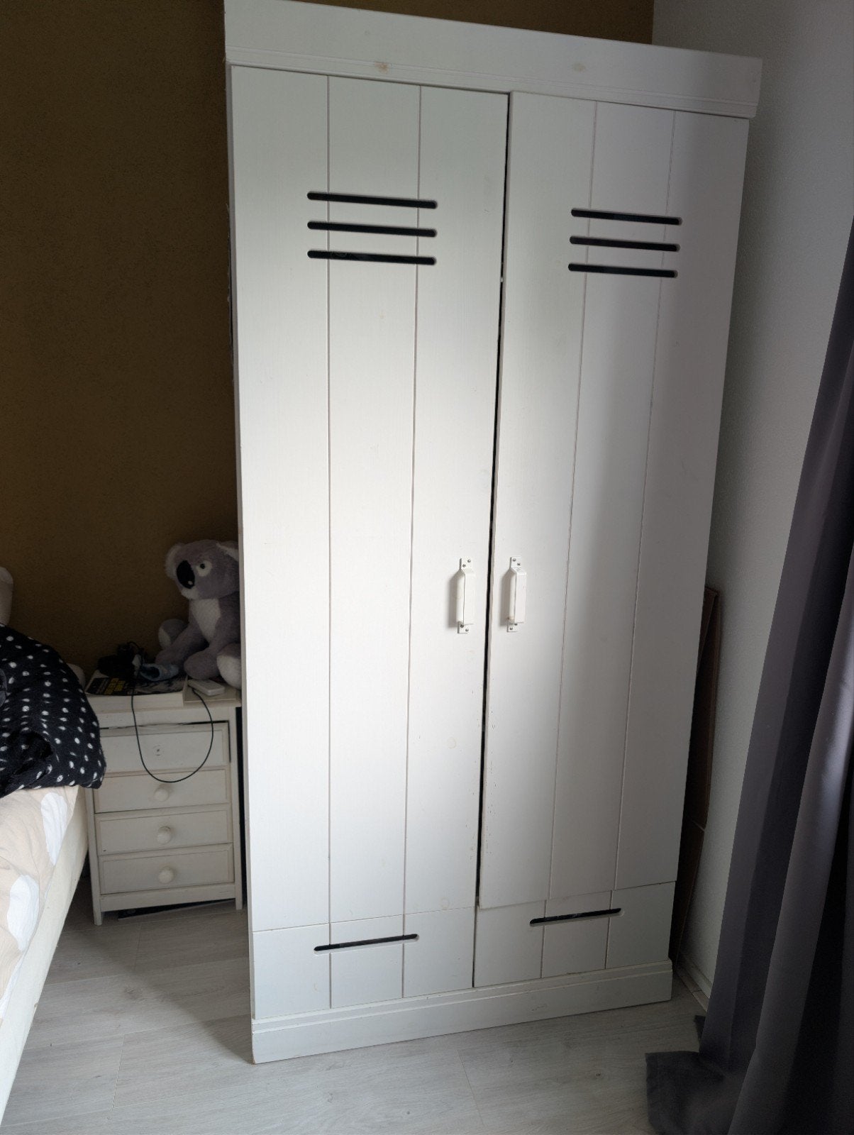 WOOOD Witte Kast - 95x195x55 cm, Ophalen, Met deur(en), Gebruikt, 50 tot 100 cm