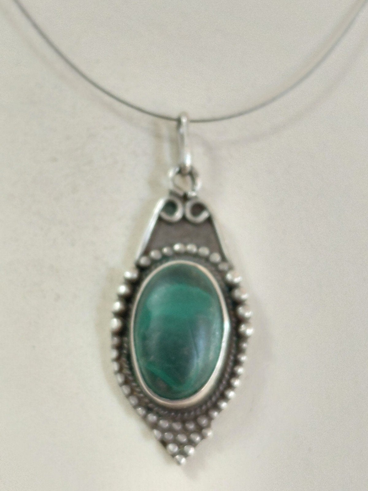 Oude Zilveren Hanger met Malachiet., Ophalen of Verzenden, Zilver, Hanger, Met edelsteen