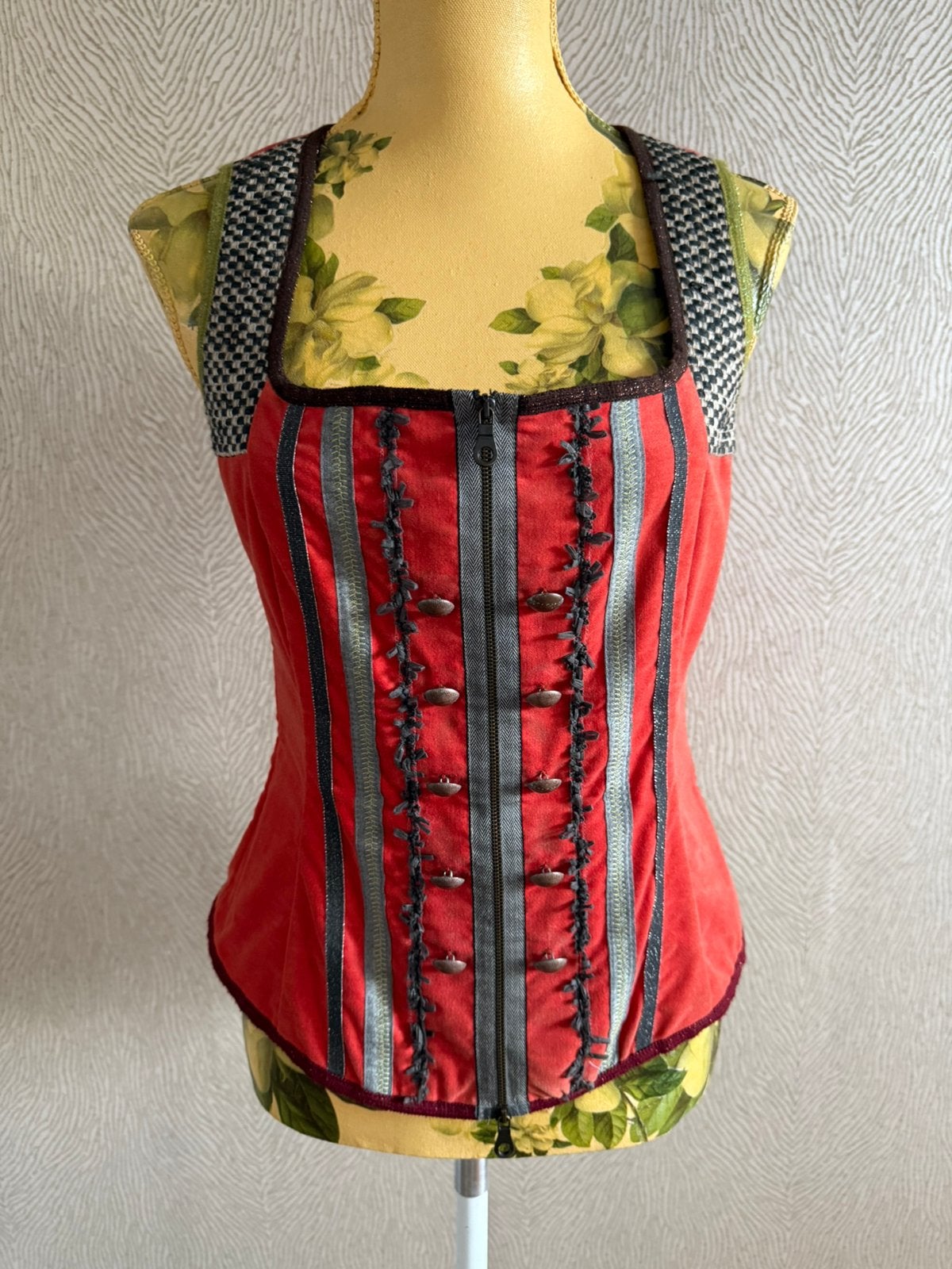 Vintage hesje Tiroler maat S, Ophalen of Verzenden, Zo goed als nieuw, Maat 38/40 (M), Carnaval