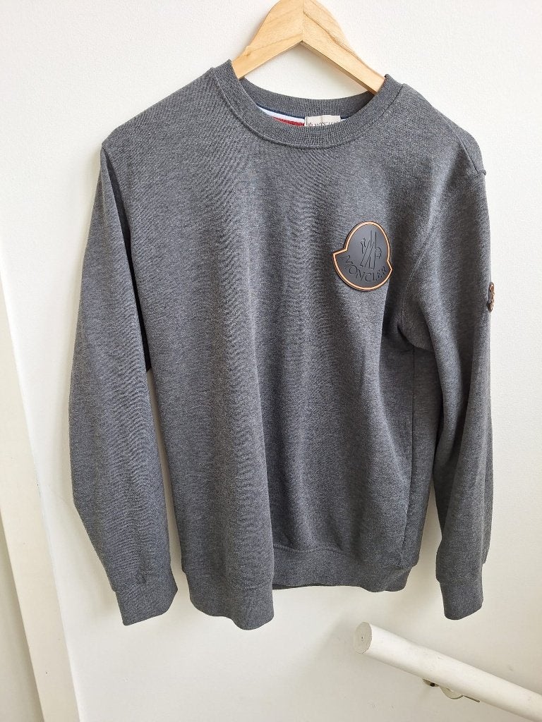 Moncler sweatshirt grijs maat M nette staat, Moncler, Maat 48/50 (M), Ophalen of Verzenden, Grijs