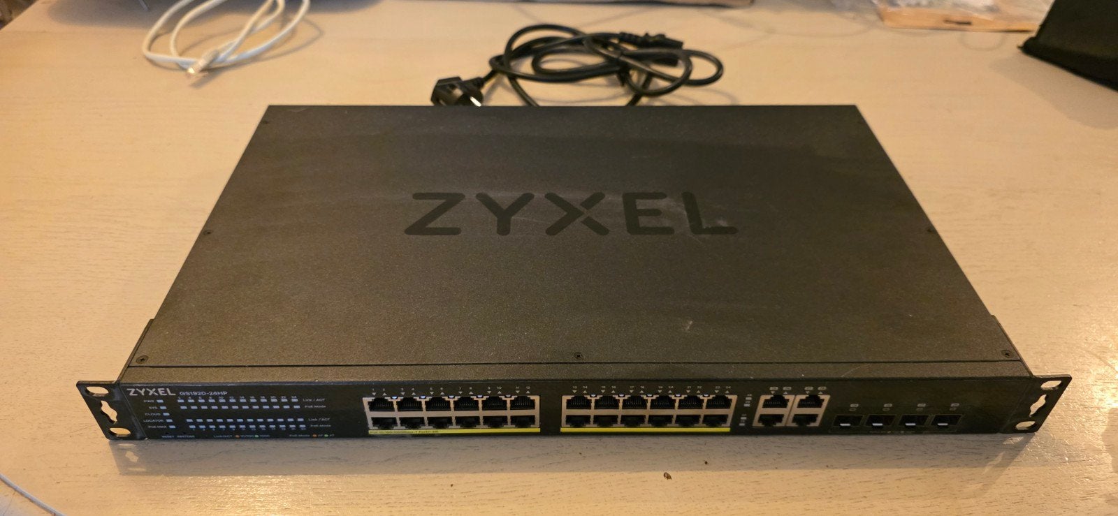 Zyxel GS1920-24HP Gigabit Smart Managed PoE Switch, Ophalen of Verzenden