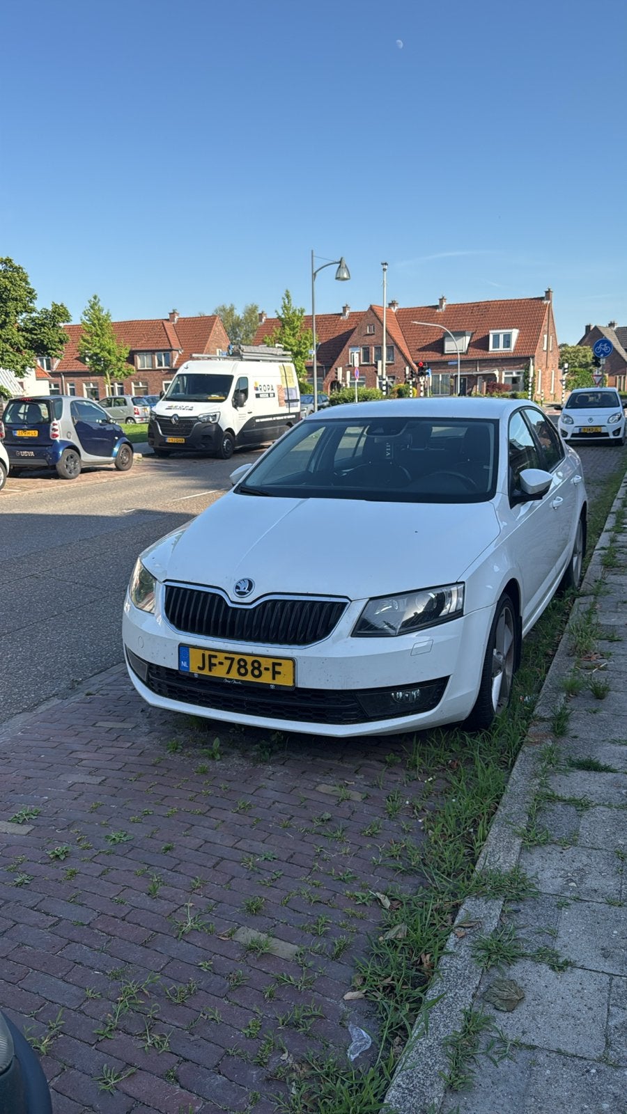 Skoda Octavia 1.2 TSI 77KW 2013 Wit, Auto's, Voorwielaandrijving, 4 cilinders, 610 kg, Handgeschakeld