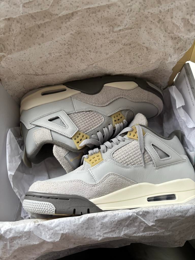 Nike Air Jordan 4 Retro SE Craft 'Medium Olive', Ophalen, Nieuw, Overige kleuren, Sneakers of Gympen