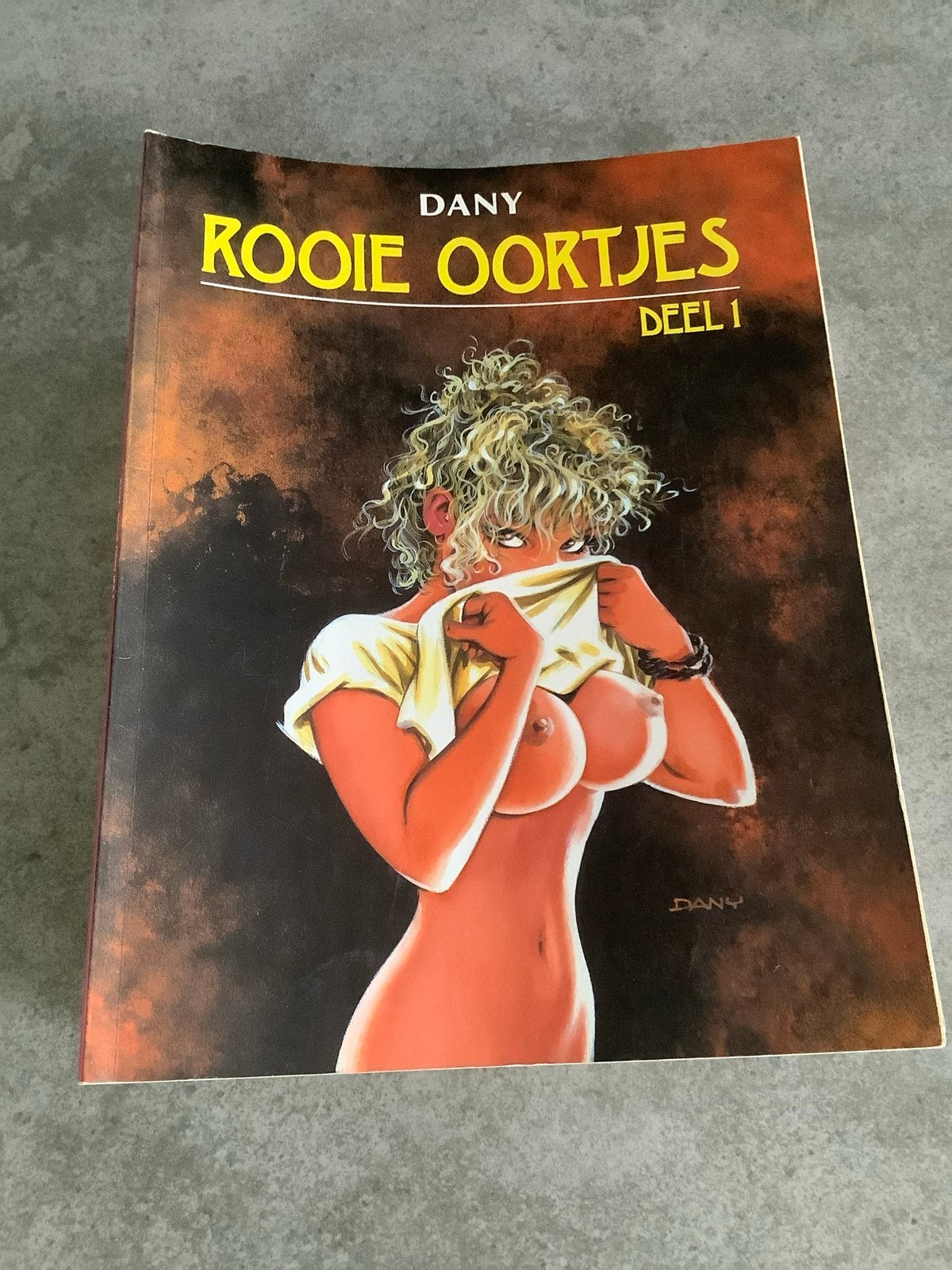Rooie Oortjes stripboeken - deel 1 t/m 21 + 23-25-26-34-38, Complete serie of reeks, Ophalen of Verzenden, Gelezen