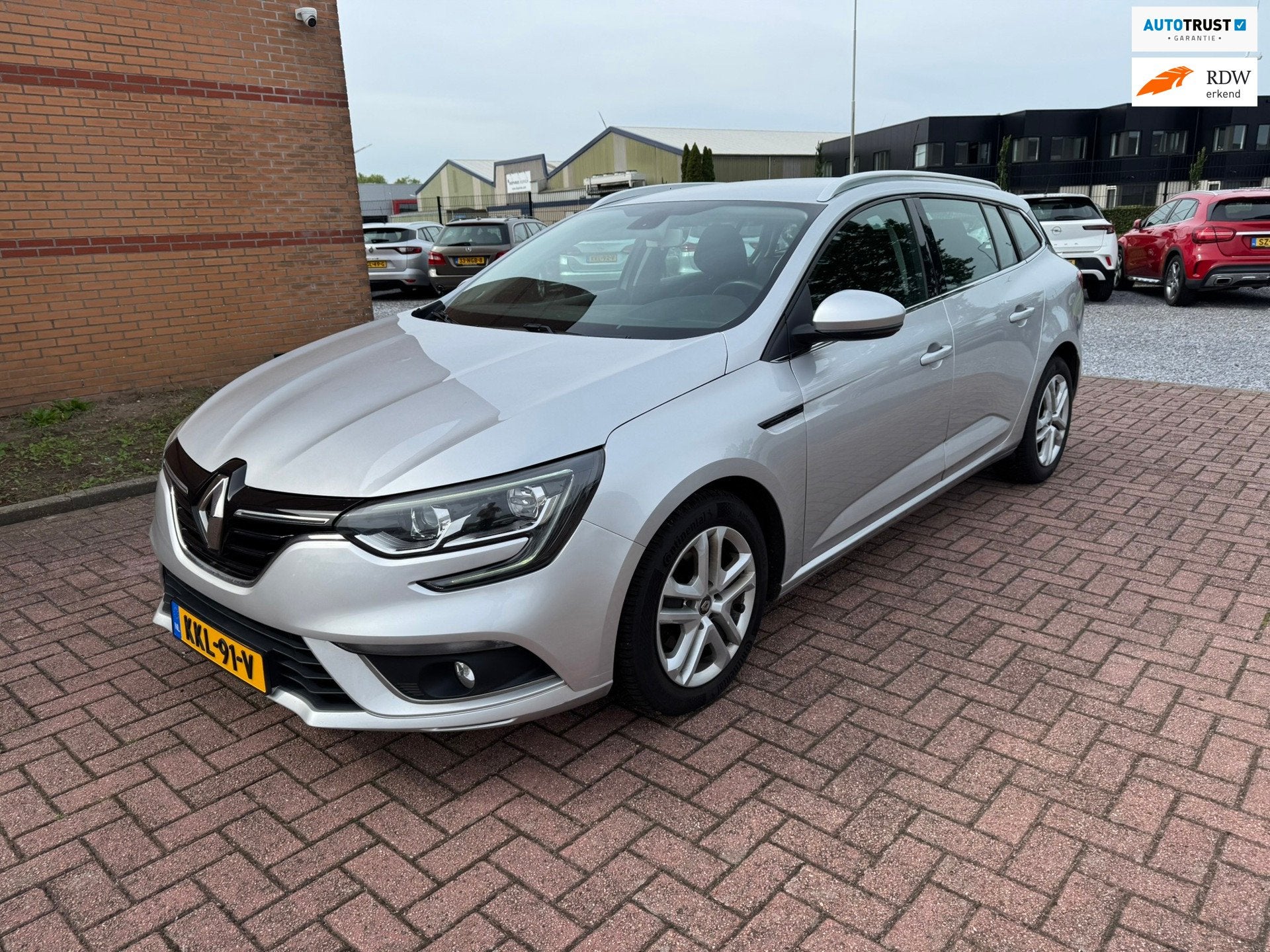 Renault Mégane Estate 1.5 Blue dCi Limited Euro 6 Automaat,, Gebruikt, 4 cilinders, 116 pk, Origineel Nederlands