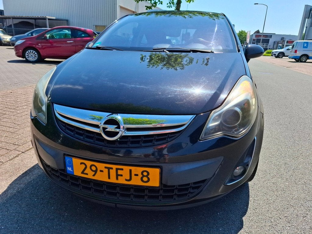 Opel Corsa 1.3 CDTi Cosmo AIRCO/CRUISE/LEDER/17INCH!, Auto's, Opel, Voorwielaandrijving, Euro 5, 1063 kg, Gebruikt