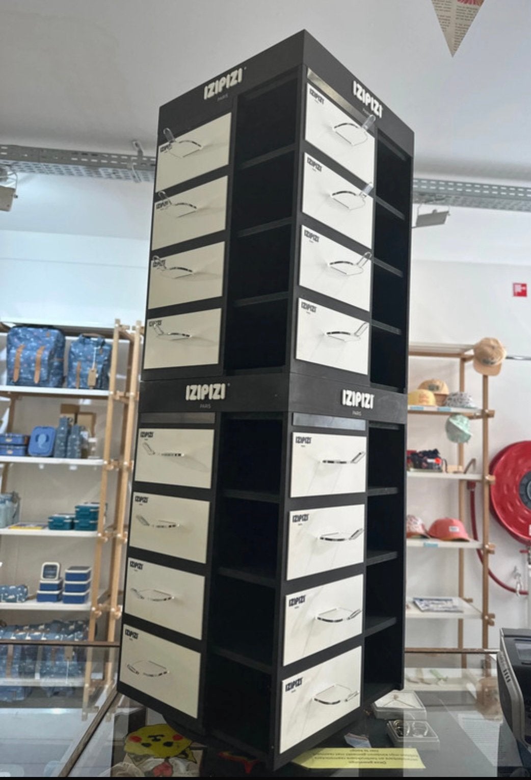 Izipizi Zonnebrillen Presentatie Display draaibaar, Ophalen, Zo goed als nieuw, Zwart, Overige merken