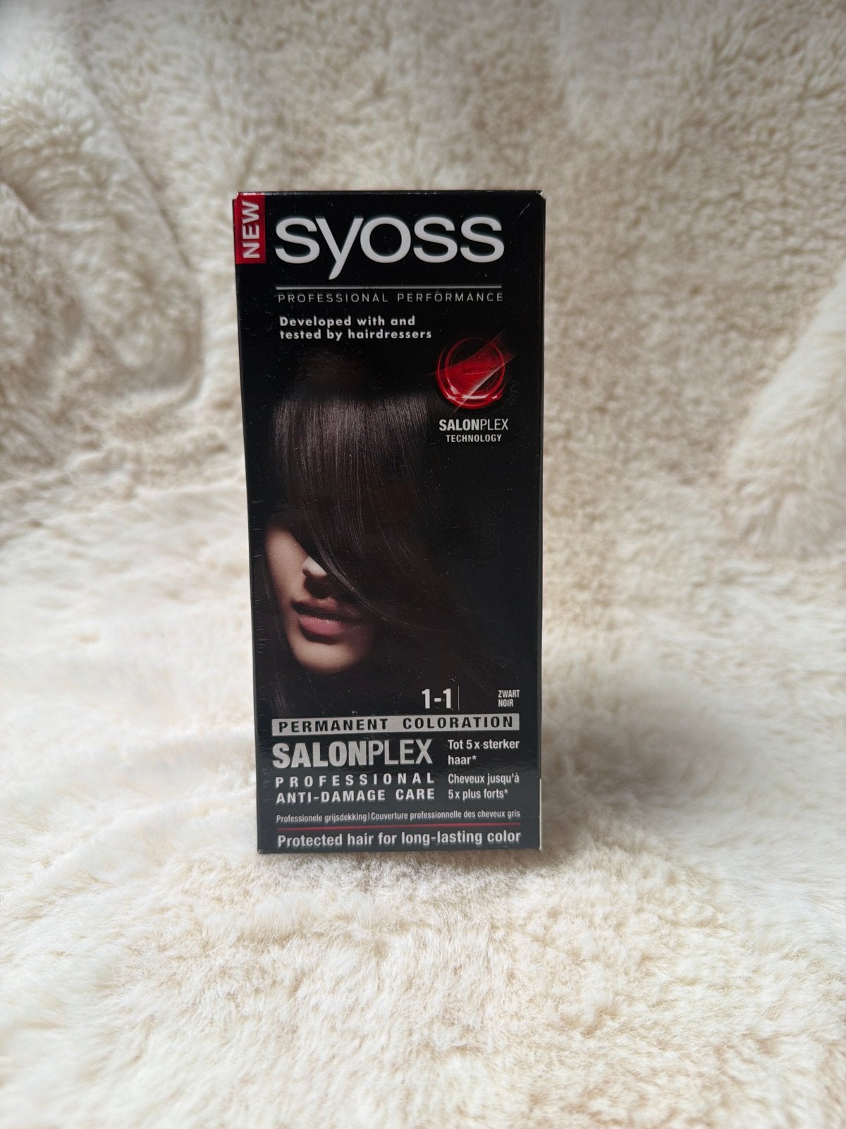 Syoss Classic Haarverf 1-1 Zwart - Nieuw in doos, Ophalen of Verzenden, Nieuw, Overige typen