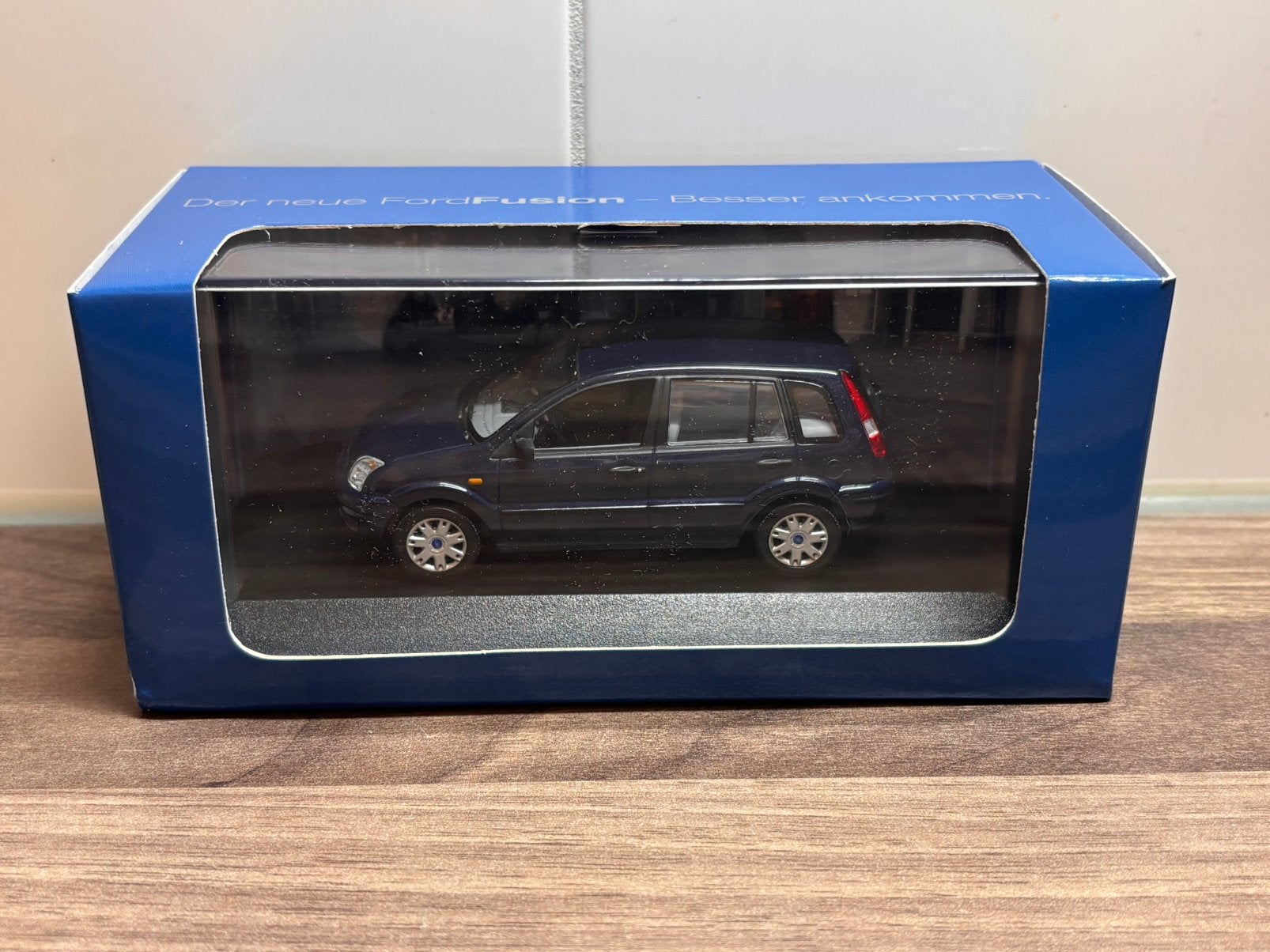 Ford Fusion 2003 Blauw Minichamps 1:43, Hobby en Vrije tijd, Ophalen of Verzenden, Nieuw, Auto, MiniChamps