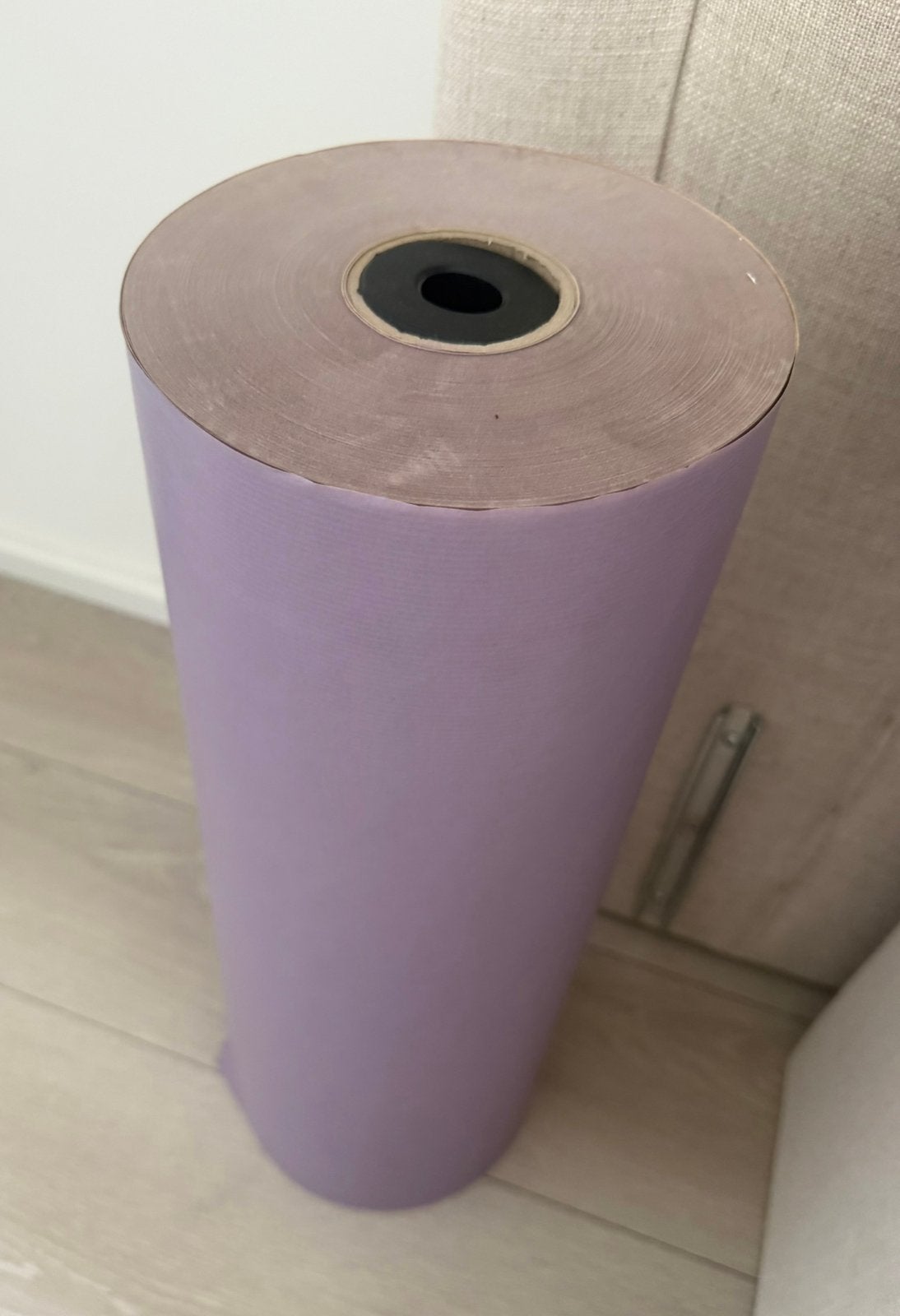 Lila paars inpakpapier dikke rol, Ophalen, Zo goed als nieuw, 15 m² of meer, Zeil