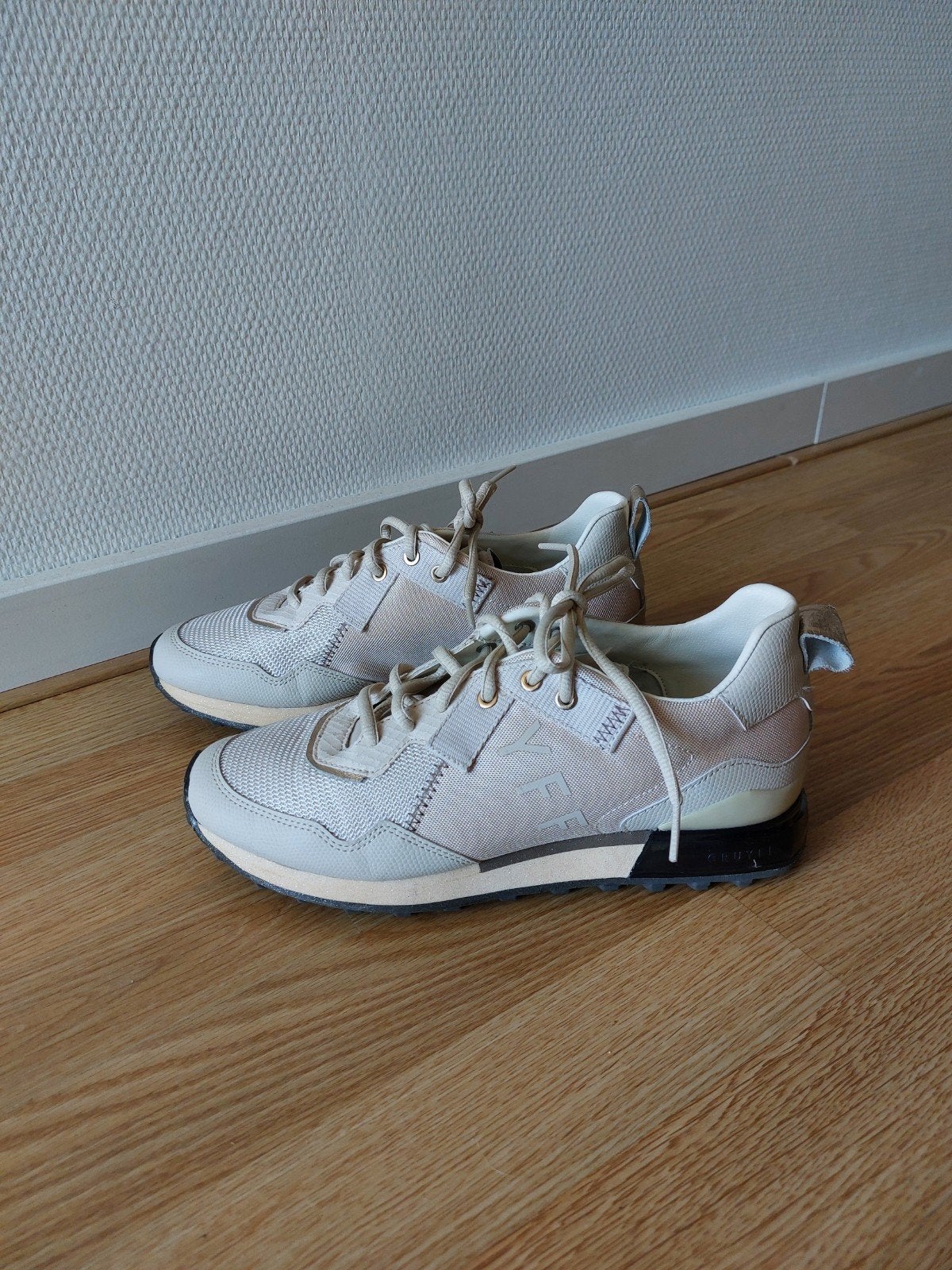Z.g.a.n sneakers van Cruyff, Cruyff, Beige, Ophalen of Verzenden, Sneakers of Gympen