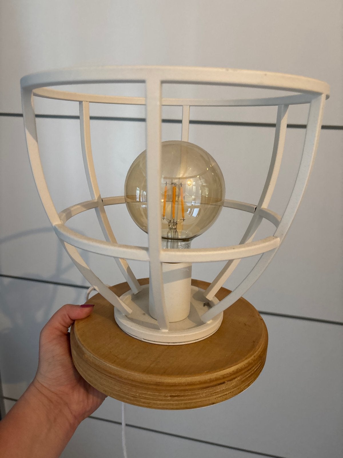 Tafellamp zo goed als nieuw met lampbol, Ophalen, Wit, E27 (groot), Zo goed als nieuw