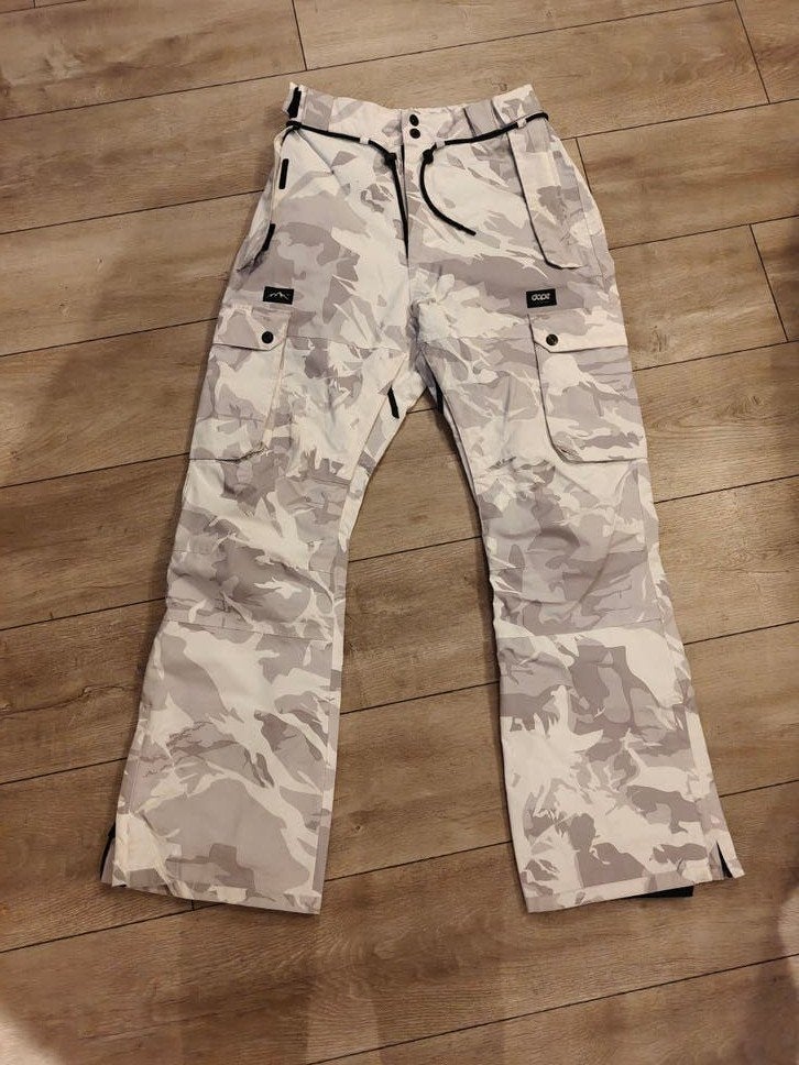 Dope Snow ski-/snowboardbroek, maat M / L camouflage, Broek, Maat 48/50 (M), Dope Snow, Nieuw