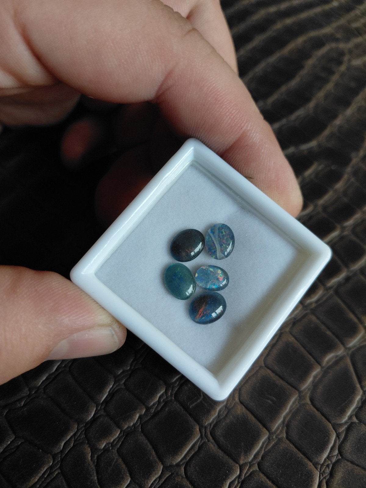 5 mooie kleurrijke triplet opalen, Verzenden, Nieuw