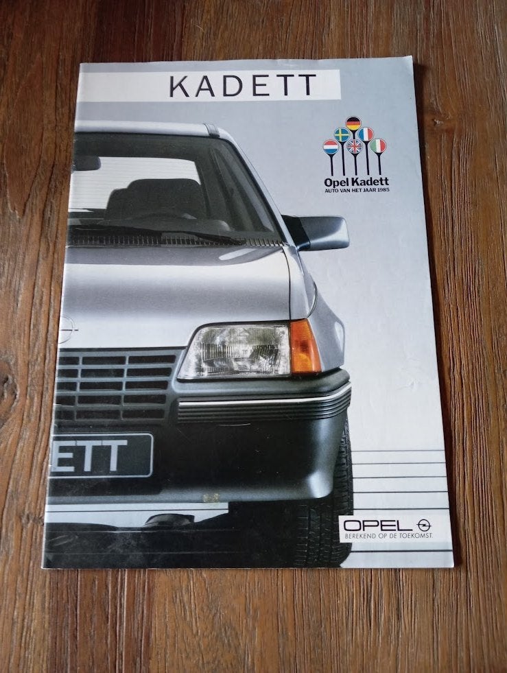 Opel Kadett auto van het jaar 8 / 1985 24 pag., Verzenden, Zo goed als nieuw, Opel