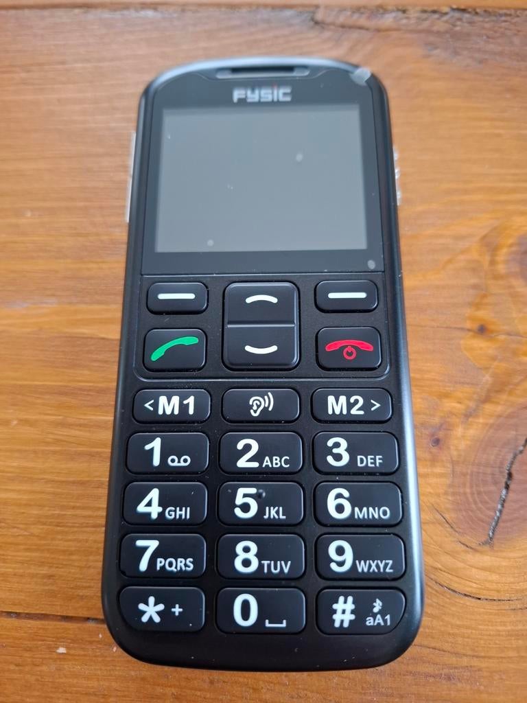 Nieuw Fysic F10 Senioren Mobiel - Grote Toetsen, Eenvoudig, Geen camera, Nieuw, Ophalen of Verzenden, Klassiek of Candybar