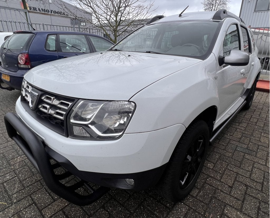 Dacia Duster Sidebars zwart, Niet ingevuld, Niet ingevuld, Niet ingevuld