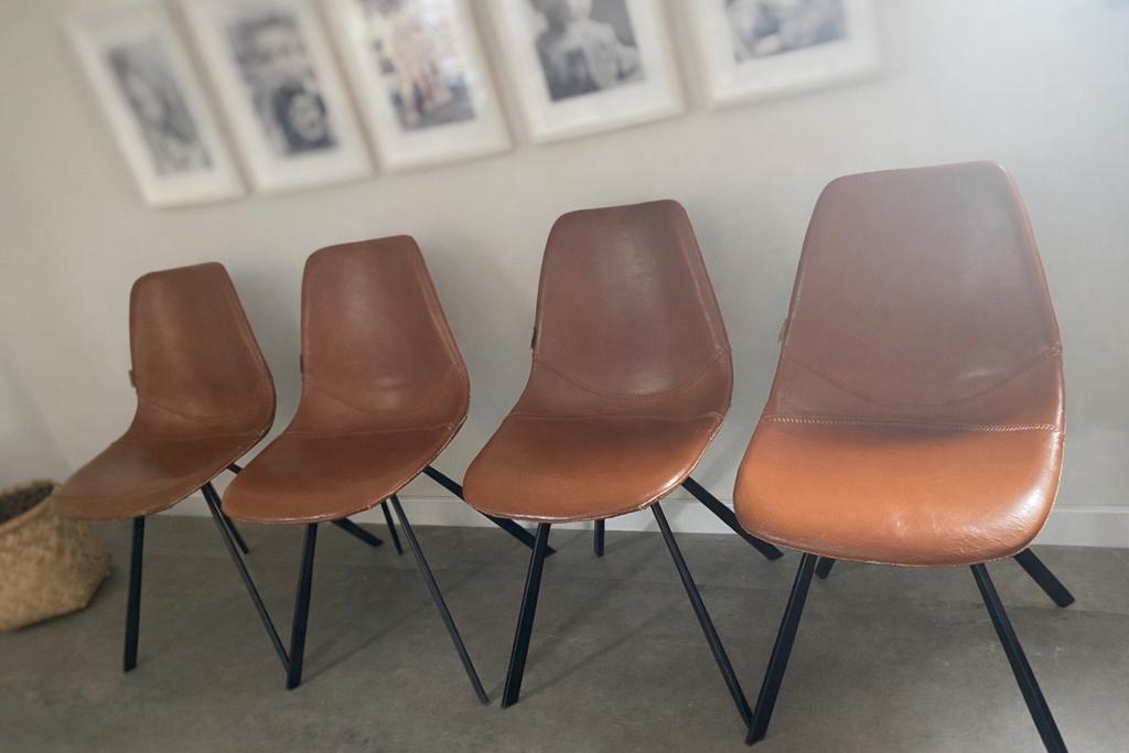 Dutchbone Franky 4 x €12,50, Ophalen, Gebruikt, Bruin, Leer