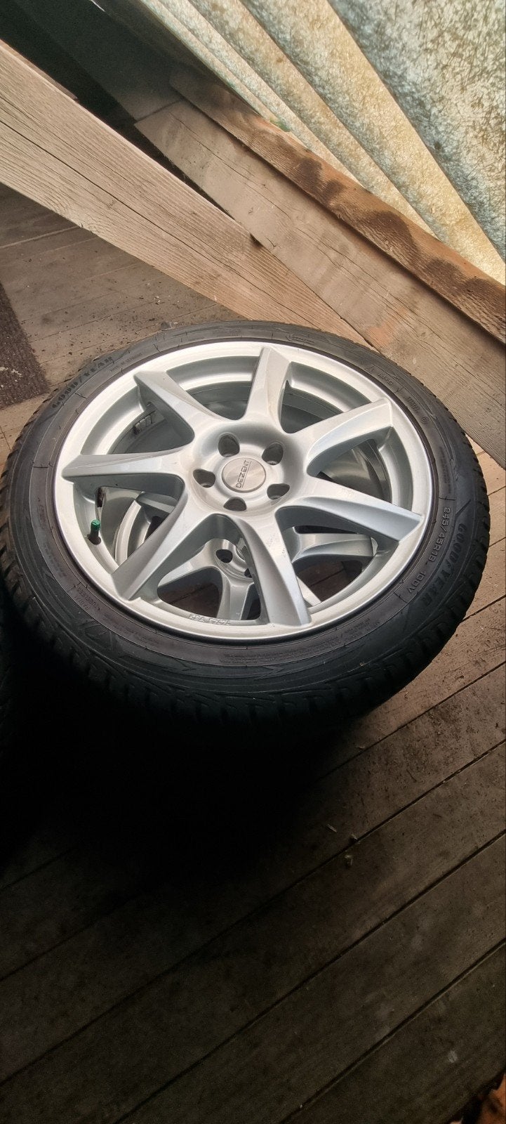 Winterbanden Volvo V90, Auto-onderdelen, Banden en Velgen, Ophalen, 18 inch, Banden en Velgen, Winterbanden