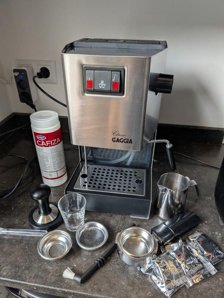 Gaggia Classic gereviseerd + PID + Graef CM702 maler - compl, Espresso apparaat, Refurbished, 2 tot 4 kopjes, Afneembaar waterreservoir
