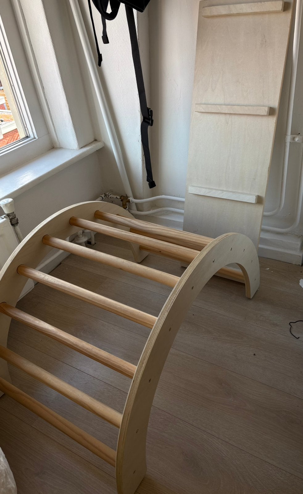 Klimboog met bijhorend glij/loop plankje, Ophalen, Zo goed als nieuw