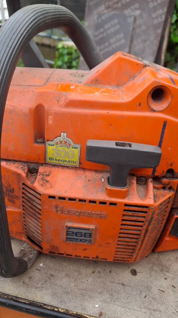 Husqvarna 268 XP Motorzaag - Loopt goed, wormwiel defect, Ophalen