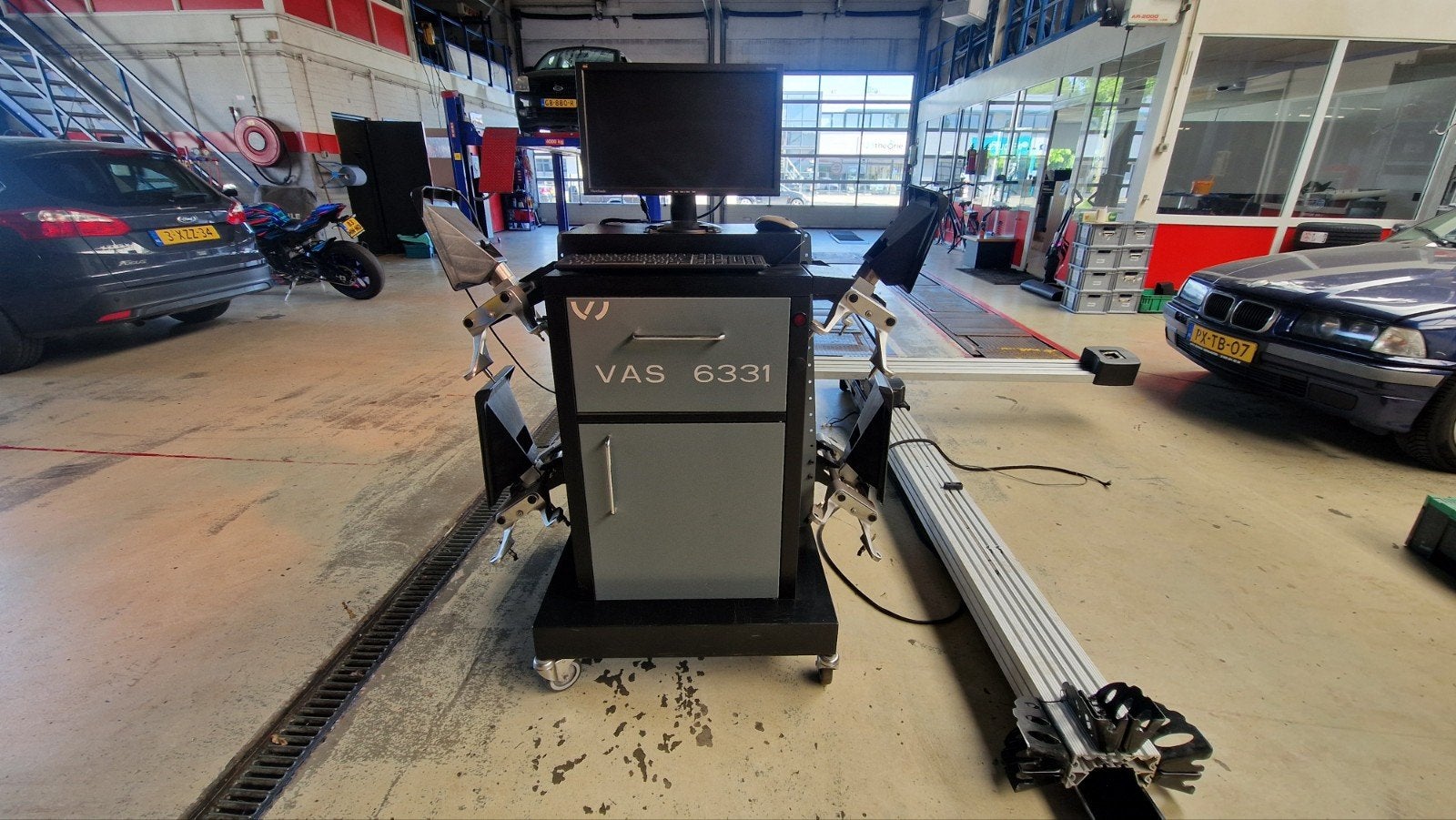 VAS 6331 Uitlijnapparaat - Professionele Wieluitlijning, Auto diversen, Ophalen