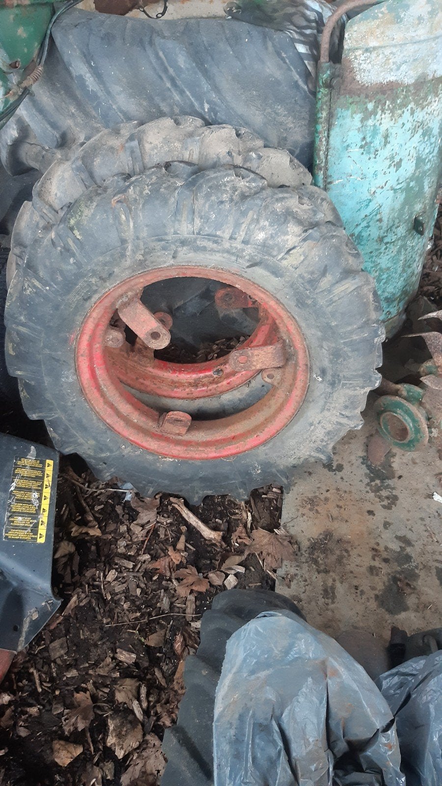 Wielen voor agria tuinfrees, Ophalen, Gebruikt