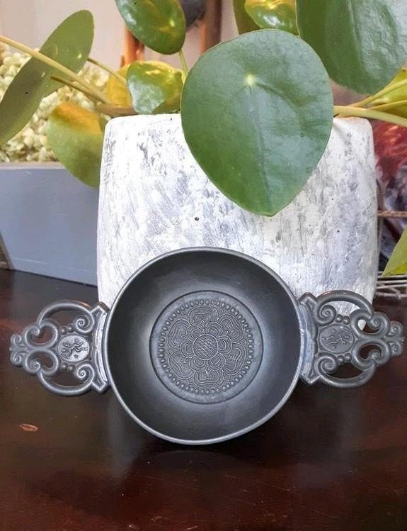 Brocante brandewijn kom - antiek tin - handvaten opengewerkt, Antiek en Kunst, Ophalen