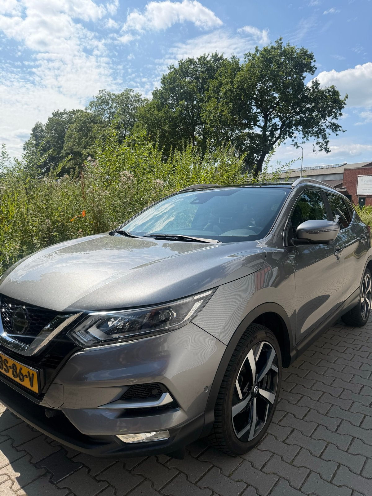 Nissan Qashqai 1.2 115pk Dig-t 2018 Grijs