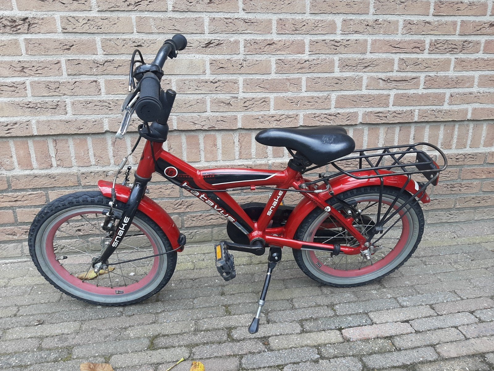 Batavus snakes 16 inch, Fietsen en Brommers, Fietsen | Kinderfietsjes, Ophalen, Terugtraprem, Batavus Snake, 16 tot 20 inch
