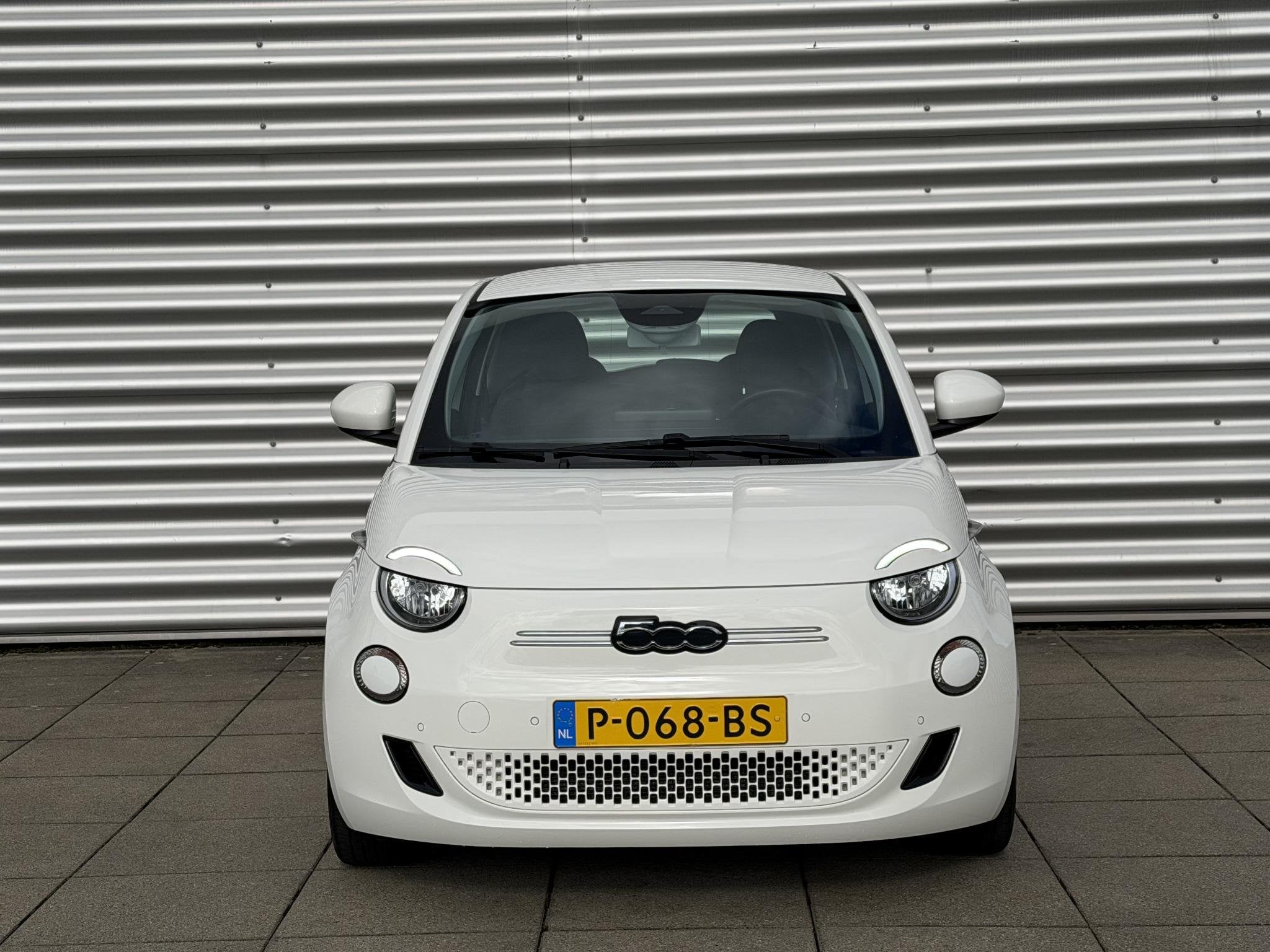 Fiat 500 Icon 42 kWh | SOH 92% | Cruise Control | Navigatie, Stof, 4 stoelen, Wit, Origineel Nederlands