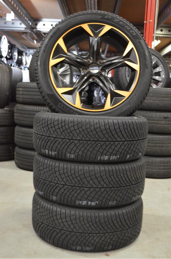 18" Velgen passend op een Cupra Formentor + NWE Winterbanden, Niet ingevuld, 18 inch, 245 mm, Banden en Velgen