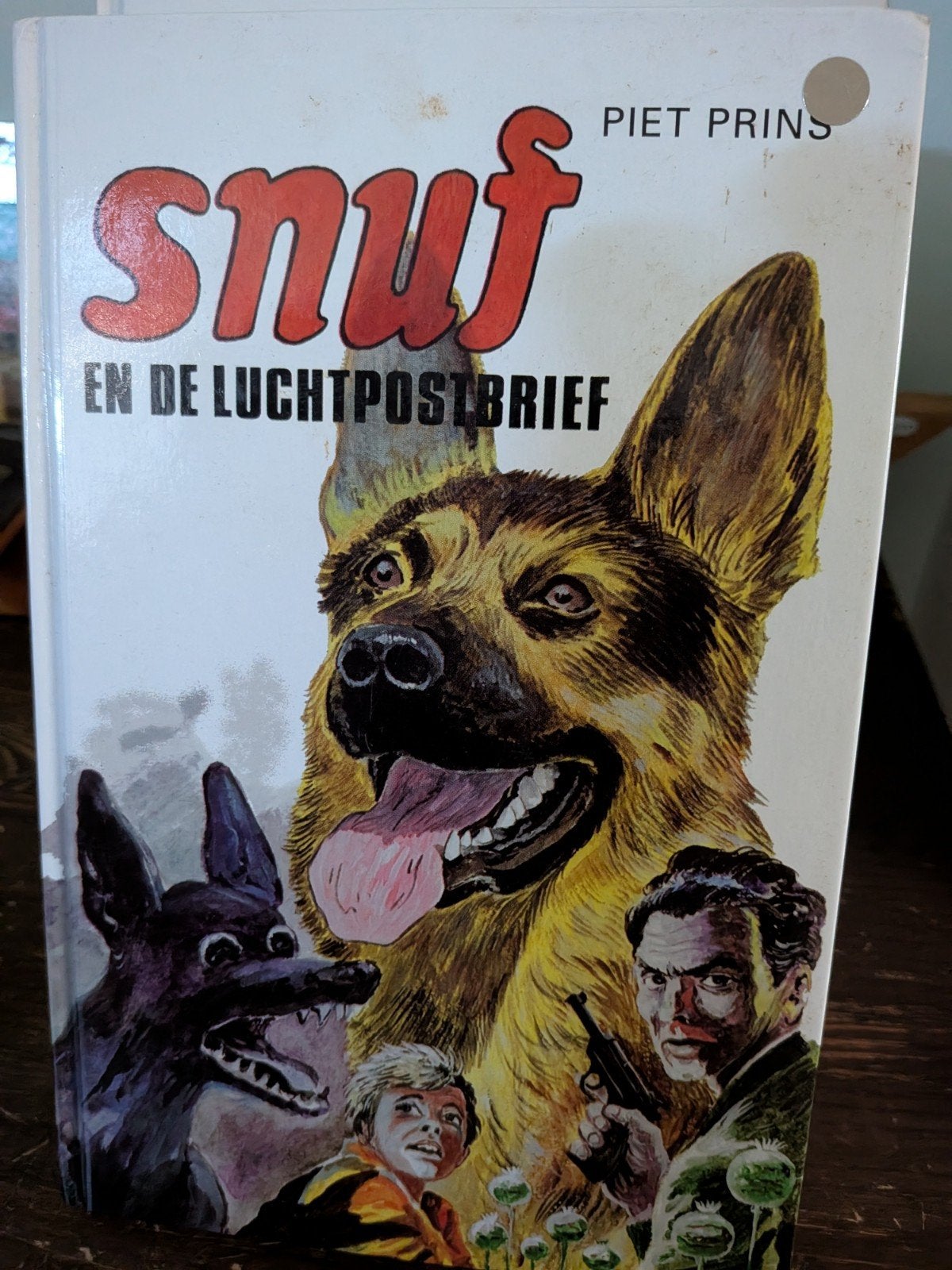 Piet prins,snuf de hond en het spookslot, Ophalen of Verzenden, Zo goed als nieuw