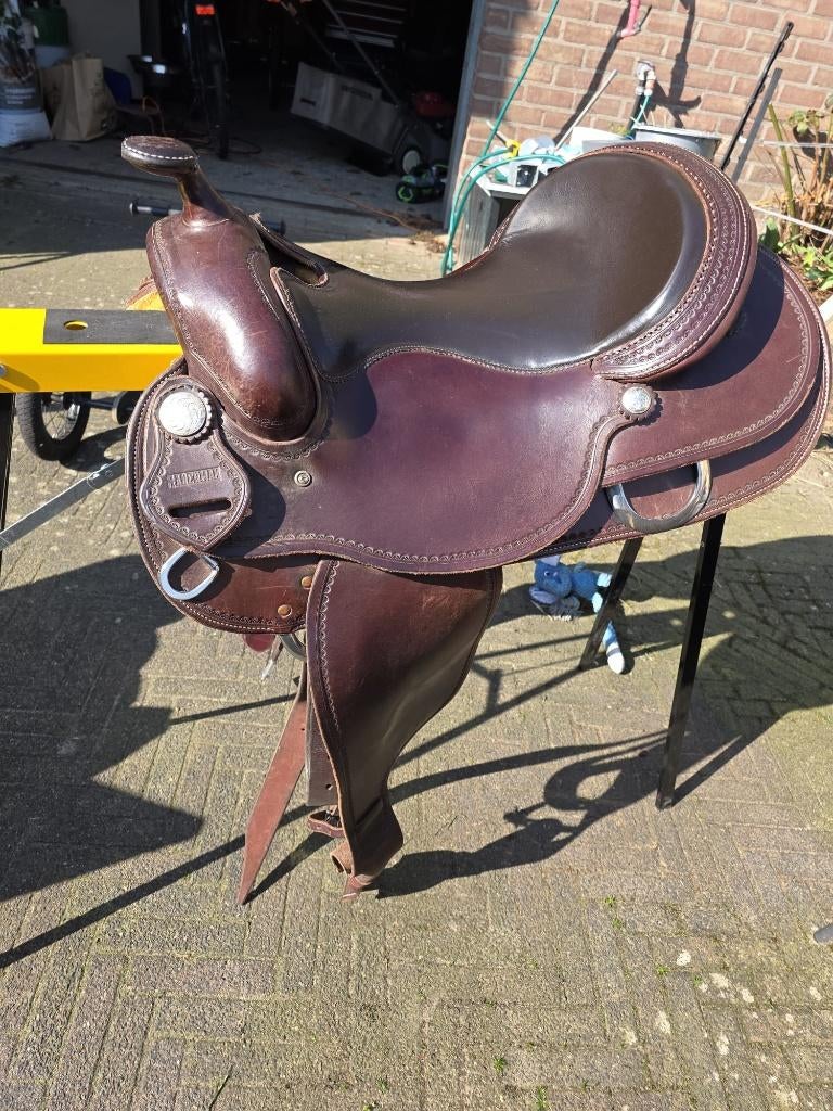 Ranchman 4XFQ Westernzadel – Ideaal voor brede paarden!, Dieren en Toebehoren, Ophalen of Verzenden, Gebruikt, Western