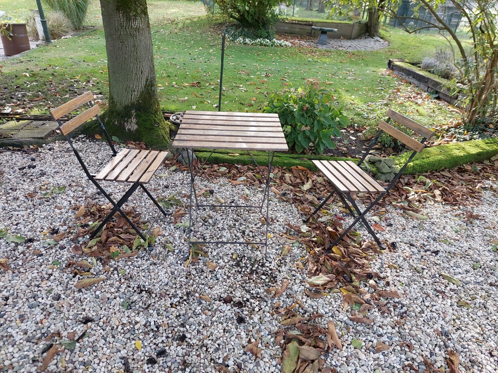 2 Houten bistro tuinsets met 2 stoelen en tafel, Ophalen, 4 zitplaatsen, Gebruikt, Tuinset