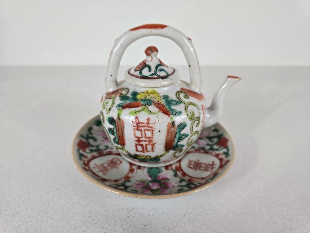 Theepot met schotel, porselein, China, eerste helft 19e eeuw, Antiek en Kunst, Ophalen of Verzenden
