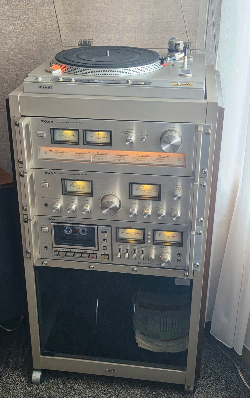 Sony stereo set in meubel, Ophalen, Sony