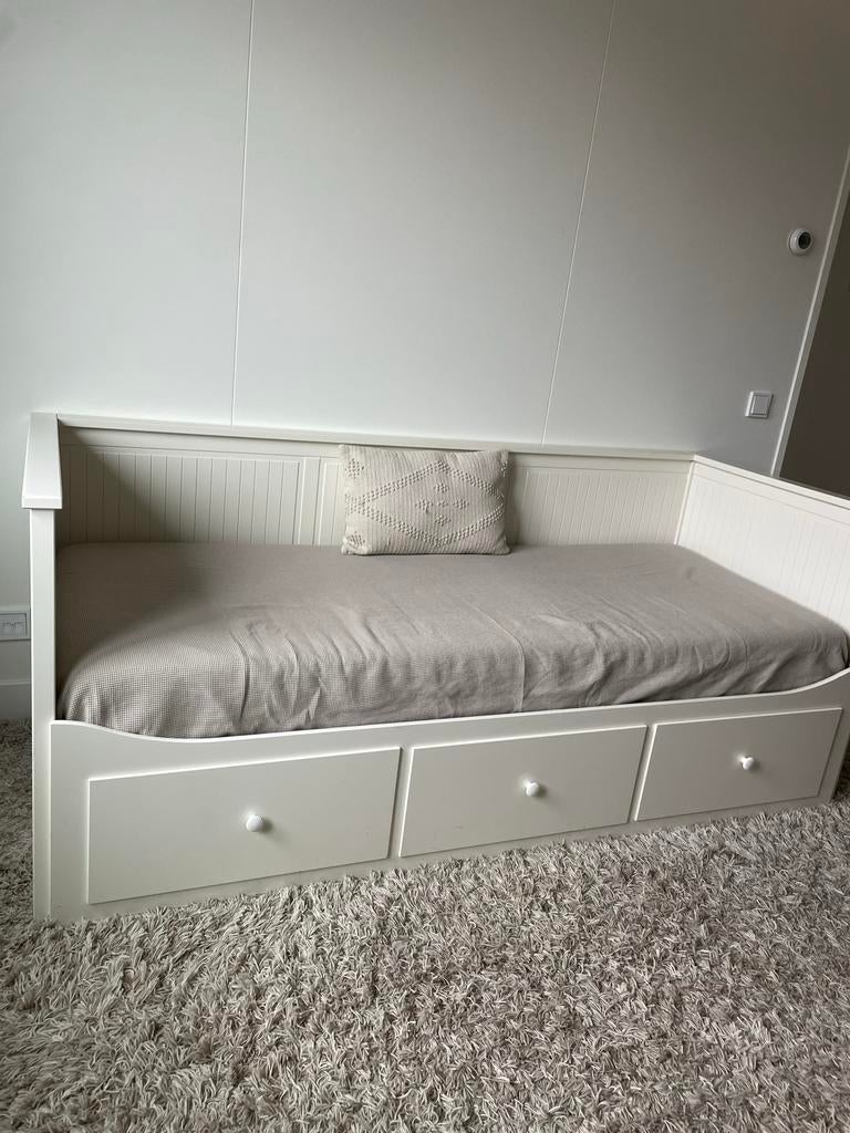 IKEA Slaapbank met 2 matrassen en opberglades, Ophalen, Gebruikt, Wit, Tweepersoons