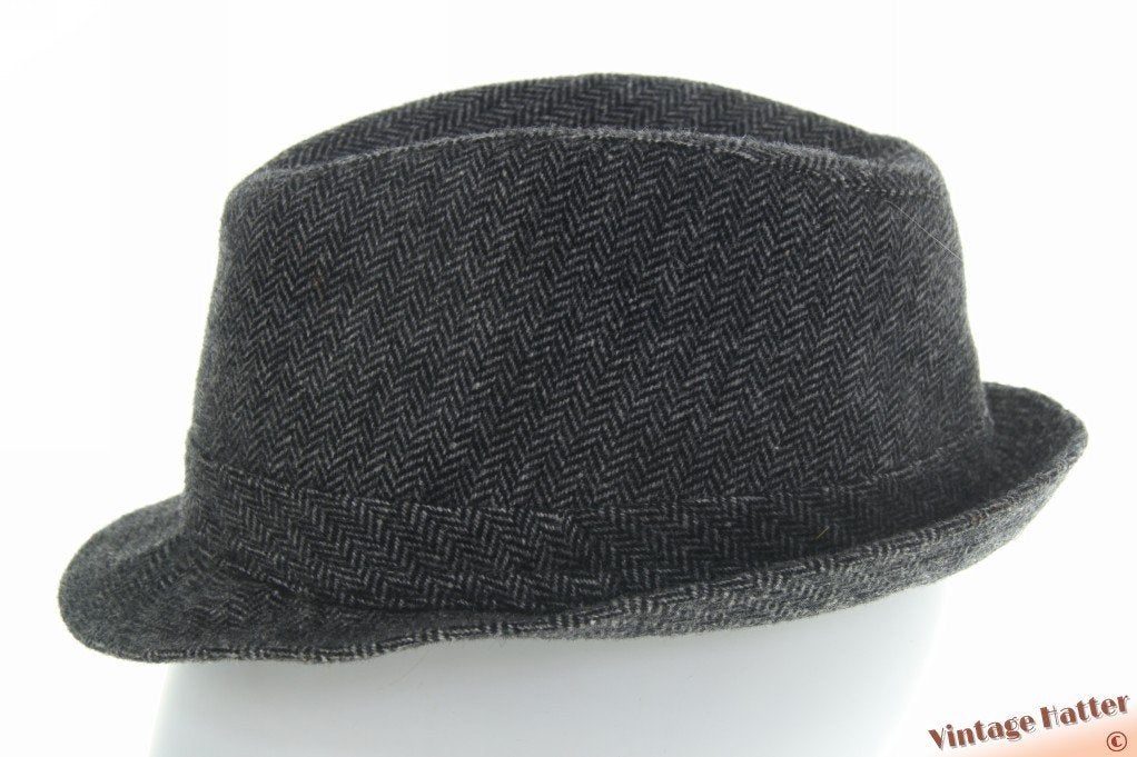 Vintage Vissershoed trilby Wegener grijs visgraat 56, Kleding | Heren, Wegener, Hoed, Ophalen of Verzenden, 57 cm (M, 7⅛ inch) of minder