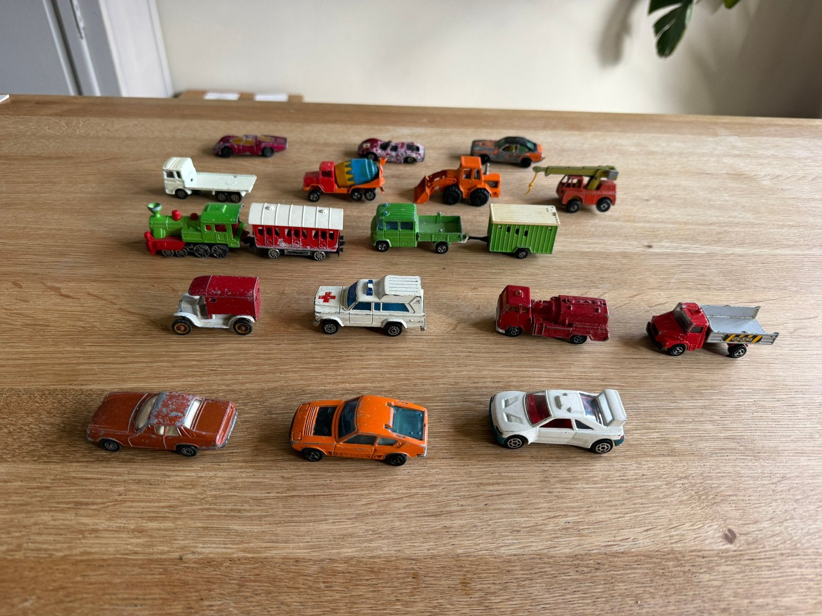 Vintage speelgoedauto’s 1970/80 | Majorette, Matchbox, Corgi, Ophalen of Verzenden, Zo goed als nieuw, Auto
