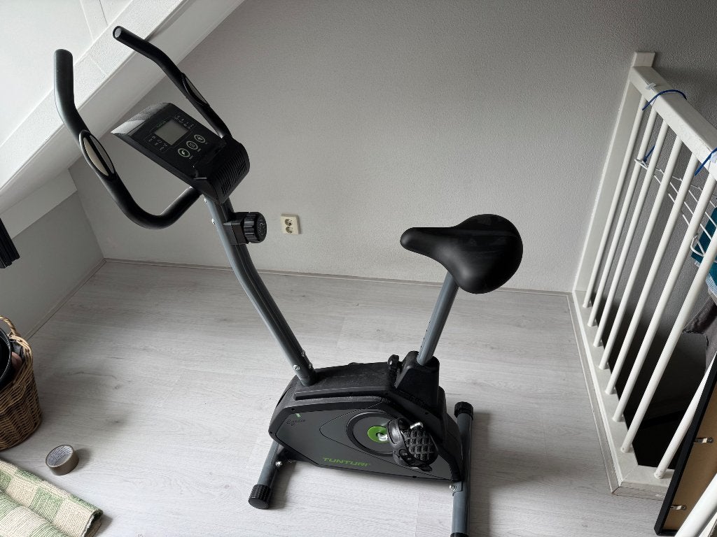 Hometrainer, Ophalen, Zo goed als nieuw, Hometrainer