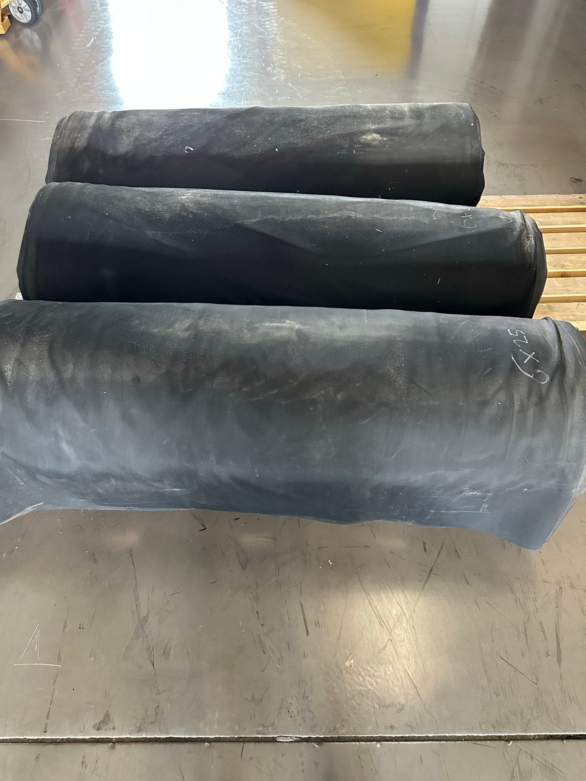 Nieuwe EPDM rubberfolie dakfolie 1.2mm - 150m², Ophalen, Kunststof, Zwart, Overige typen