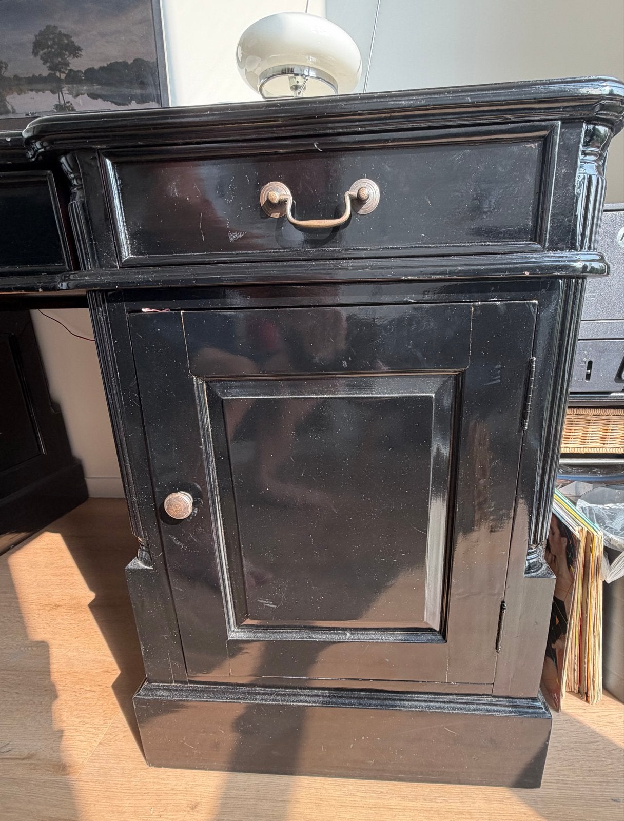Klassiek zwart bureau met opbergruimte, Ophalen, Zwart, Gebruikt, Duo-bureau