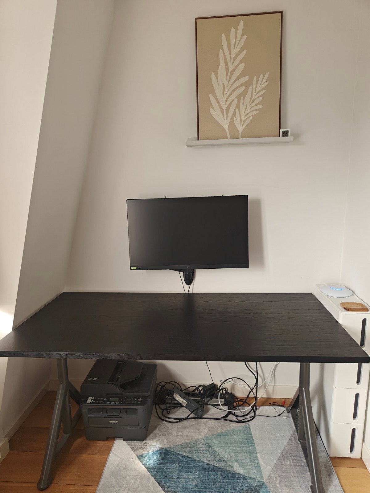 Idassen Ikea standing desk, Huis en Inrichting, Bureaus, Ophalen, Zwart, Gebruikt, Hout