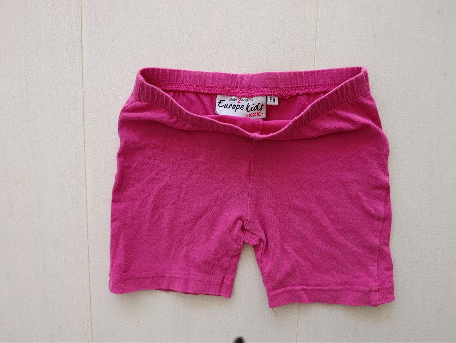 Roze sportbroekje korte broek maat 98 - Europe Kids, Ophalen of Verzenden, Gebruikt, Europe Kids, Meisje