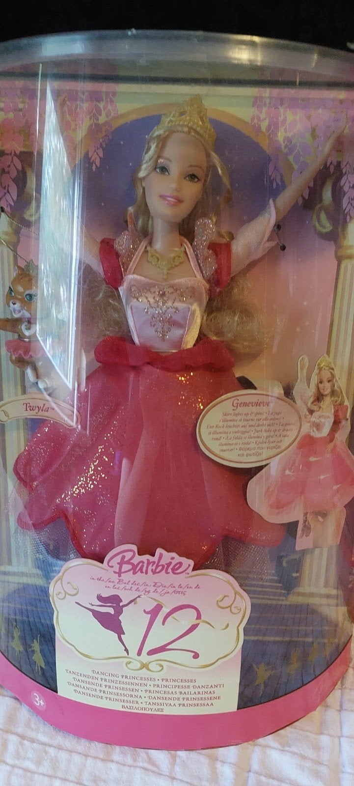 barbie genevieve 12 dansende prinsessen, Ophalen of Verzenden