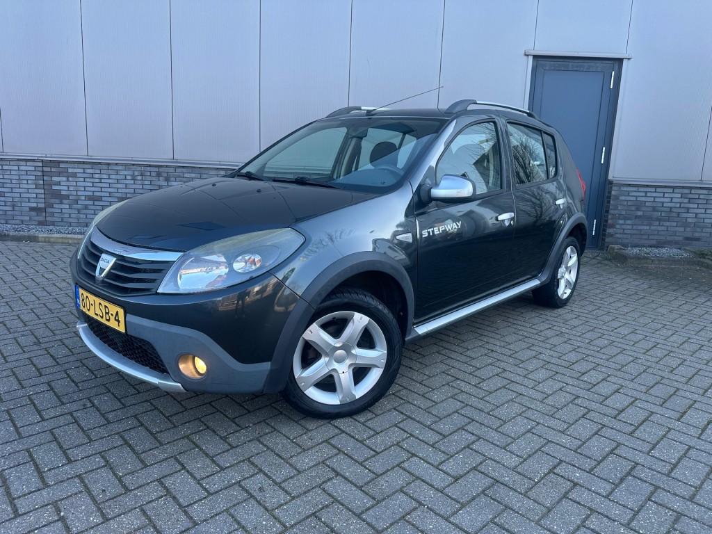 Dacia SANDERO 1.6 STEPWAY+Airco, Gebruikt, 4 cilinders, 1070 kg, 49 €/maand