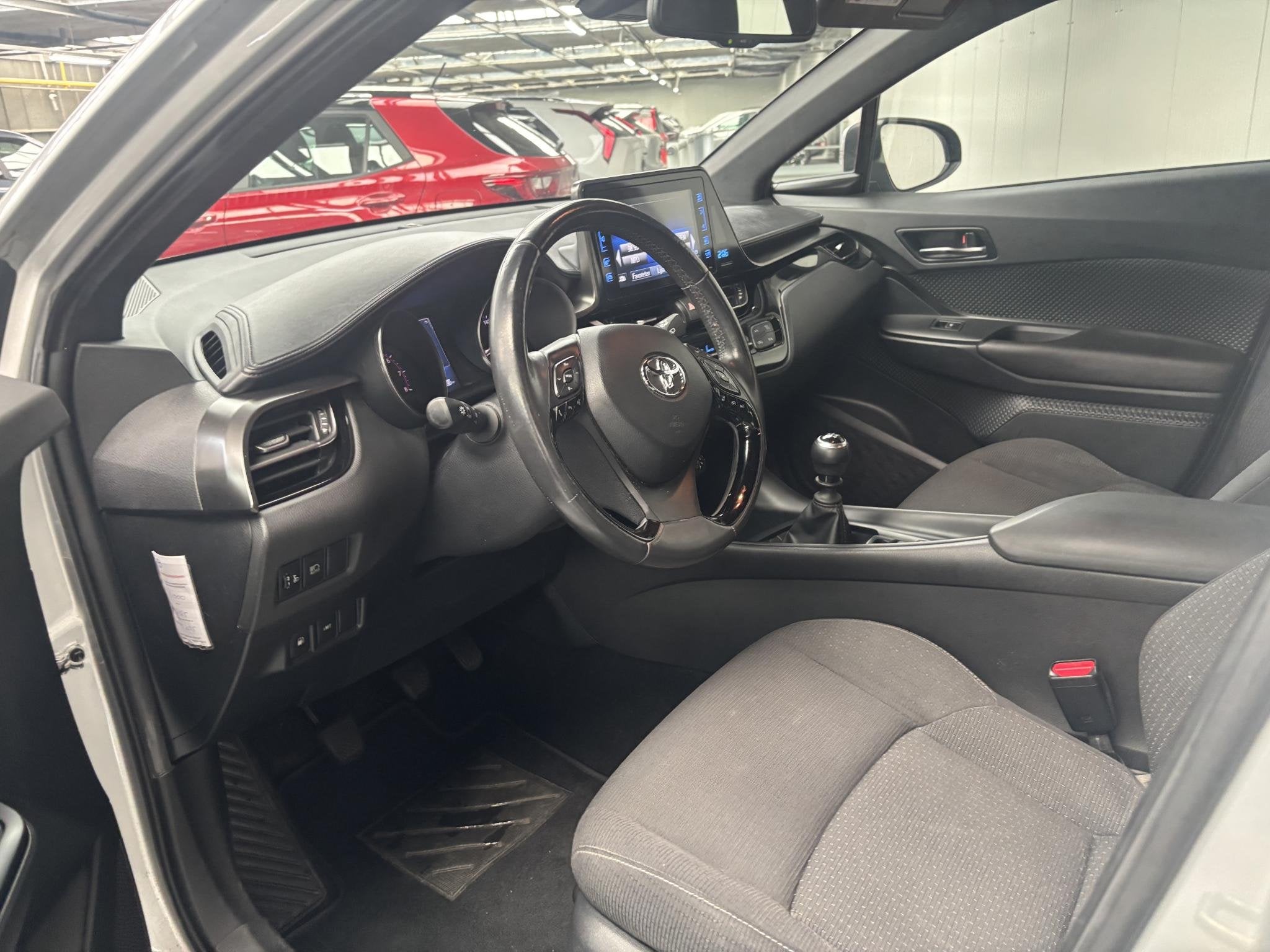 Toyota C-HR 1.2 Dynamic NEDERLANDSE AUTO, SLECHTS 67.162KM!, Auto's, Stof, Gebruikt, 4 cilinders, 116 pk