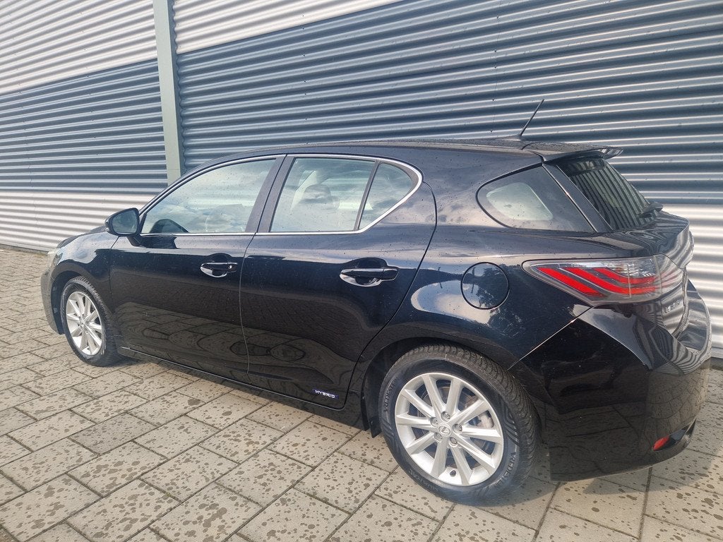 Lexus CT 200h Business Line (bj 2013, automaat), Gebruikt, 4 cilinders, Zwart, Origineel Nederlands